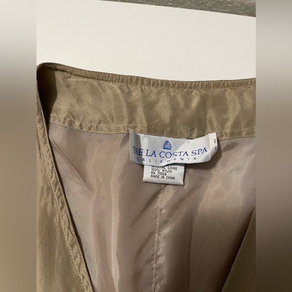 2-Piece set.  Women’s Khaki Utility Safari Photography Vest & Short Set Size XL - Picture 8 of 12